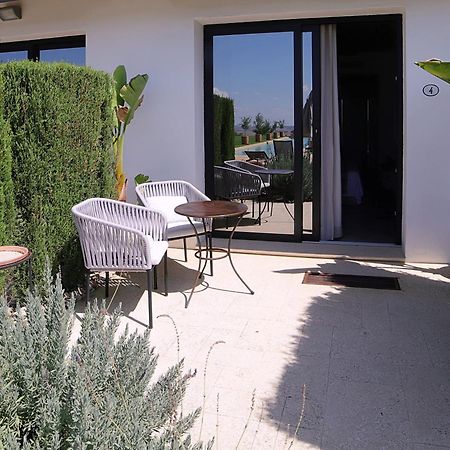 Hacienda El Rosalejo Guest House Villamartín Exterior photo