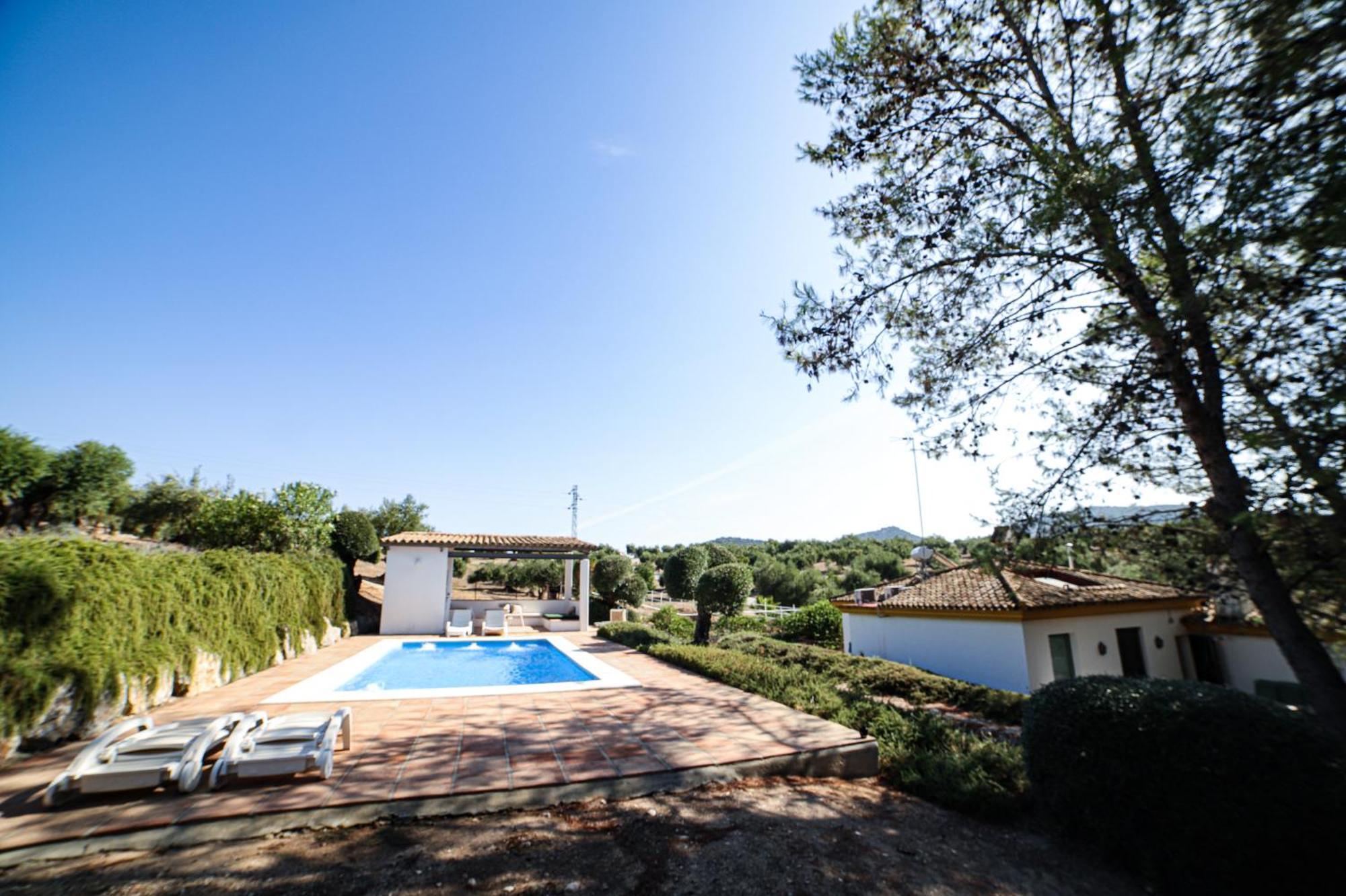 Hacienda El Rosalejo Guest House Villamartín Exterior photo